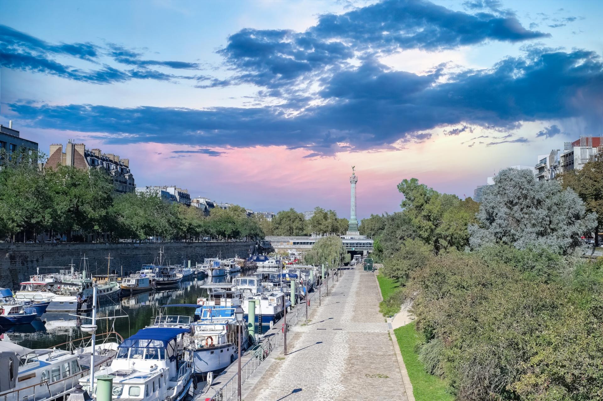 Paris Rediscovers Its Summer Evenings: What to Do Around Bastille